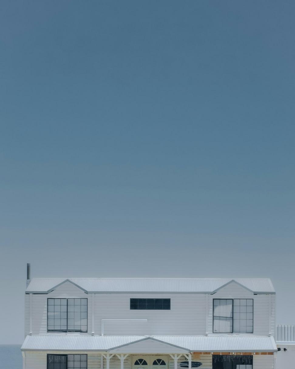 Lakeview Residence
